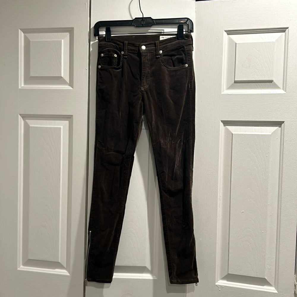 Rag & Bone Olive Velvet 10 Inch Capri Jeans w Zipper Hemline, Size 25